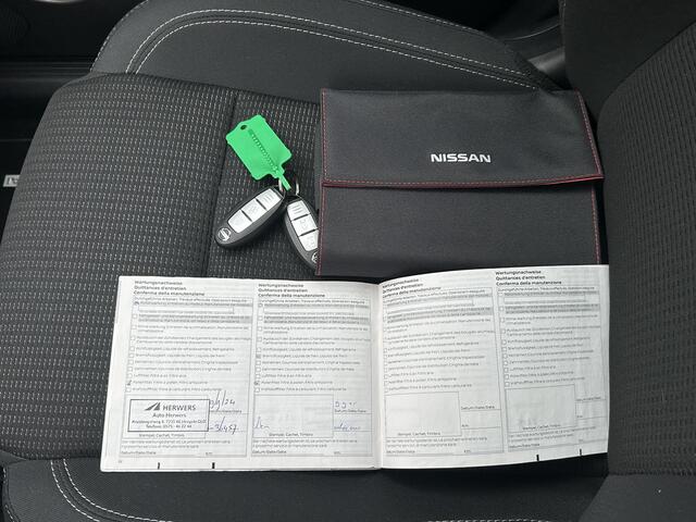 Nissan QASHQAI 1.3 MHEV Business Access / Trekhaak / 360 graden camera / All Season Banden / Apple Carplay & Android Auto / Adaptive Cruise Control / Climate Control /