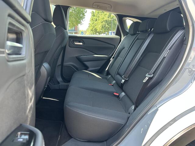 Nissan QASHQAI 1.3 MHEV Business Access / Trekhaak / 360 graden camera / All Season Banden / Apple Carplay & Android Auto / Adaptive Cruise Control / Climate Control /