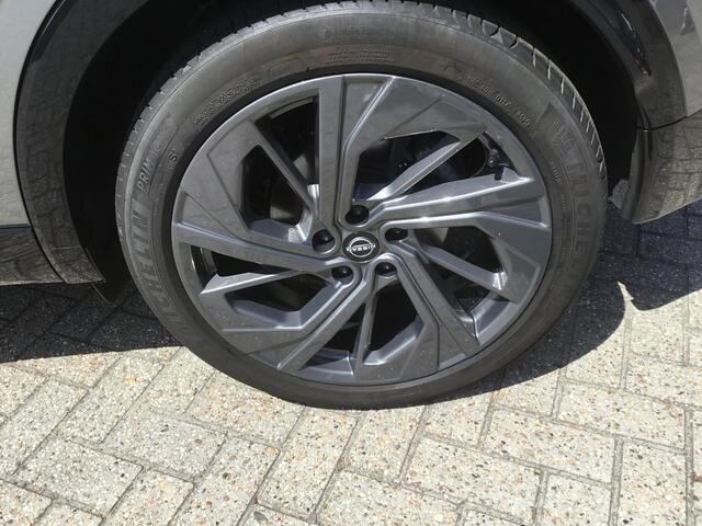 Nissan QASHQAI 1.3 MHEV 158 Xtronic Tekna Plus Cold Pack