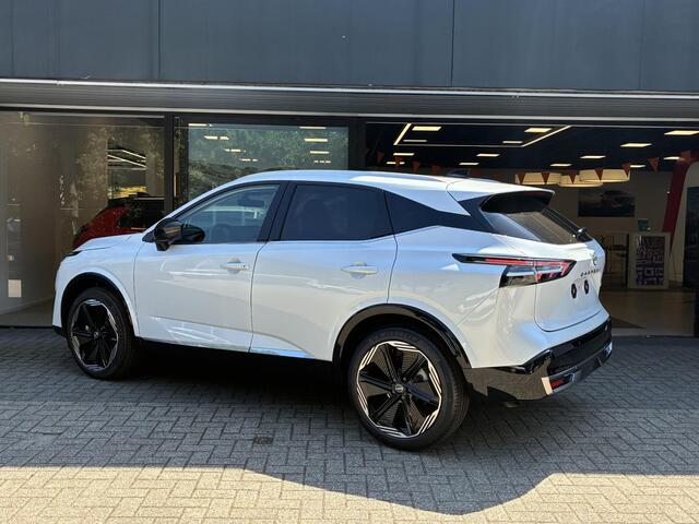 Nissan QASHQAI 1.5 e-Power Tekna Plus NIEUW UIT VOORRAAD LEVERBAAR | Stoelmassage | Lederen bekleding | Bose geluidsinstallatie | Stoelverwarming | Stuurverwarming | Adaptieve Cruise Control | Climate Control | Panoramadak | Apple CarPlay & Android Auto | 10 jaar fabrie