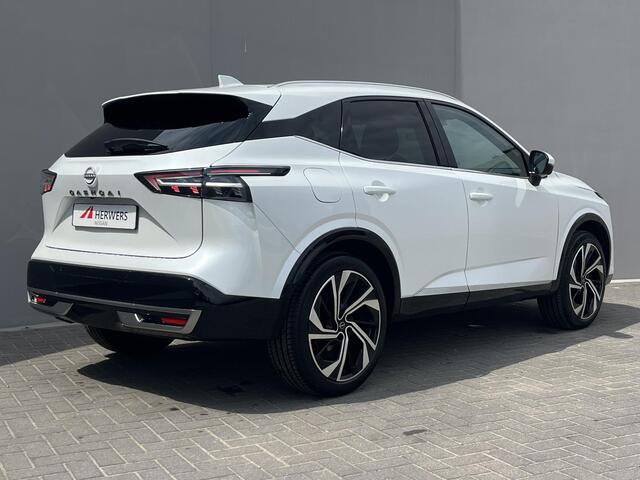 Nissan QASHQAI 1.3 MHEV Xtronic Tekna Plus / 10 Jaar Nissan More / Panoramadak / HUD / BOSE / ACC / Luxe Lederen Bekleding / Stoel Massage / Stoel & Stuurwiel Verwarming / Elektr. Stoelen / Elektr. Achterklep / Memory Stoelen /