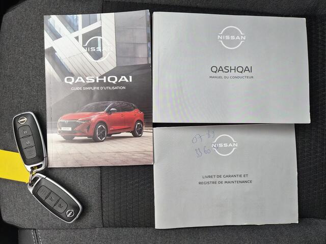 Nissan QASHQAI 1.5 e-Power N-Connecta / Facelift / Panoramadak / All season banden / Rondomzicht camera / Adaptief cruise control / Draadloze telefoon lader / Apple Carplay Android Auto / Climate control / Navigatie / Keyless Entry/Start / Parkeersensoren voor en achter