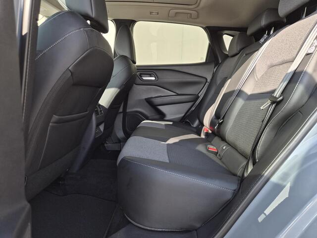 Nissan QASHQAI 1.5 e-Power N-Connecta / Facelift / Panoramadak / All season banden / Rondomzicht camera / Adaptief cruise control / Draadloze telefoon lader / Apple Carplay Android Auto / Climate control / Navigatie / Keyless Entry/Start / Parkeersensoren voor en achter