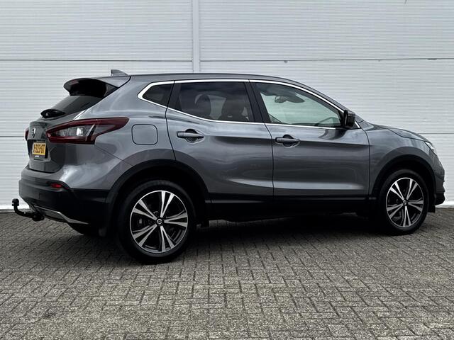 Nissan QASHQAI 1.3 DIG-T N-Connecta / Trekhaak ( 1500 kg ) / Panoramadak / Airco (automatisch) / Apple Carplay/Android Auto /