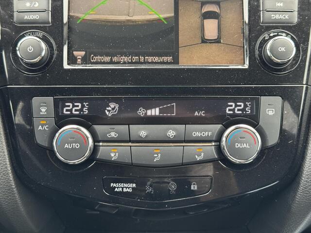 Nissan QASHQAI 1.3 DIG-T N-Connecta / Trekhaak ( 1500 kg ) / Panoramadak / Airco (automatisch) / Apple Carplay/Android Auto /
