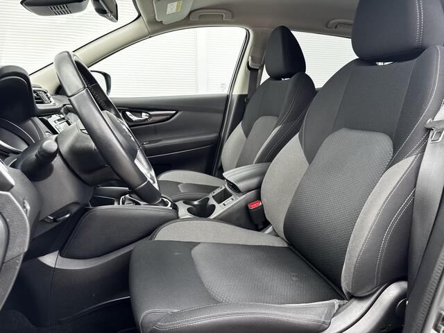 Nissan QASHQAI 1.3 DIG-T N-Connecta / Trekhaak ( 1500 kg ) / Panoramadak / Airco (automatisch) / Apple Carplay/Android Auto /