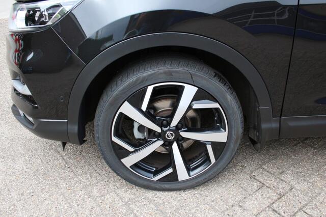 Nissan QASHQAI 1.3 DIG-T Tekna, Automaat, Panorama dak, Half lederen bekl., Trekhaak