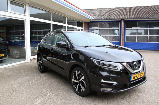 Nissan QASHQAI 1.3 DIG-T Tekna, Automaat, Panorama dak, Half lederen bekl., Trekhaak