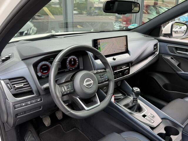 Nissan QASHQAI 1.3 MHEV Tekna Plus. Panorama Full options!!