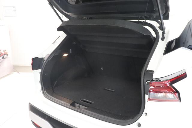Nissan QASHQAI 1.3 MHEV Xtronic N-Style | 360° Camera | Navigatie | Adaptieve cruise control | LED | AppleCarplay AndroidAuto | Trekhaak | 1800Kg trekken |