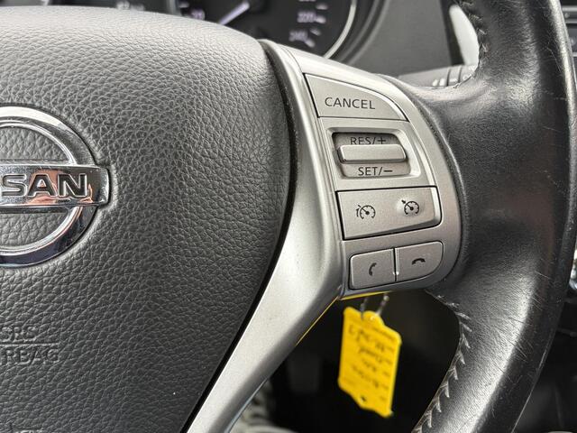 Nissan QASHQAI 1.6 Acenta 163PK / Trekhaak (1500 KG) / Cruise control / 100% dealeronderhouden / Lichtmetalen velgen / Parkeersensoren voor + achter