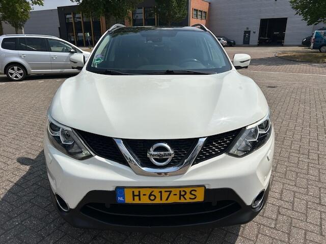 Nissan QASHQAI 1.2 N-Connecta PANO NAVI CAMERA TRHK.