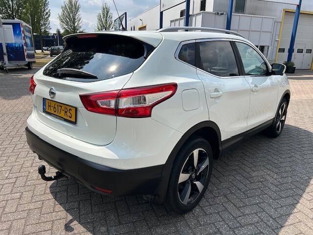 Nissan QASHQAI 1.2 N-Connecta PANO NAVI CAMERA TRHK.
