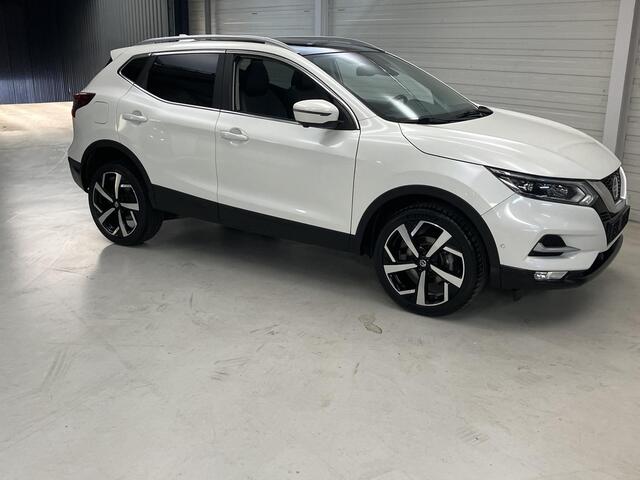 Nissan QASHQAI 1.3 DIG-T Tekna / handgeschakeld / Dealer onderhouden / Panoramadak