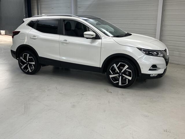 Nissan QASHQAI 1.3 DIG-T Tekna / handgeschakeld / Dealer onderhouden / Panoramadak