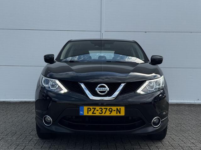 Nissan QASHQAI 1.6 N-Connecta / Navigatie / Trekhaak (1500KG trekgewicht) / Stoelverwarming /