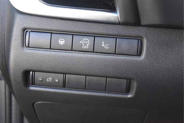 Nissan QASHQAI 1.3 MHEV Xtronic Premiere Edition Trekhaak