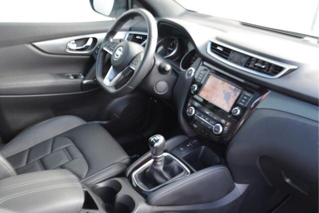 Nissan QASHQAI 1.3 DIG-T 160 Pk Tekna Plus Navigatie, Panoramadak, Leder, 19"Lm, Trekhaak, LED, Climate Control, Cruise Control