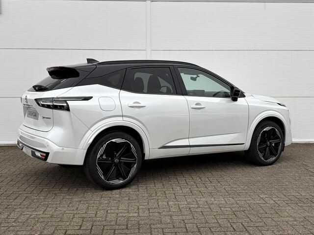 Nissan QASHQAI 1.5 e-Power N-Design / ¤4.000,- Nissan Voorraadvoordeel / Nieuw uit voorraad leverbaar / Panoramadak / Stoel- en Stuurverwarming / Verwarmde Voorruit / Leder/Alcantara Bekleding / Google Maps Navigatie / 360 Graden Camera / 20 Inch Wielen /