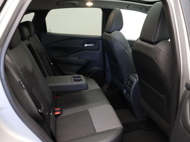 Nissan QASHQAI 158pk MHEV Xtronic N-Connecta | Met Trekhaak | Pilot Assist | Rondomzicht Camera | Stoel, Stuur, Voorruitverwarming| Keyles Entery | 1800KG trekgewicht |