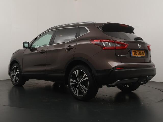 Nissan QASHQAI 1.2 N-Connecta - Navigatie - Panoramadak - Climate Control - Trekhaak