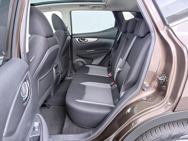 Nissan QASHQAI 1.2 N-Connecta - Navigatie - Panoramadak - Climate Control - Trekhaak
