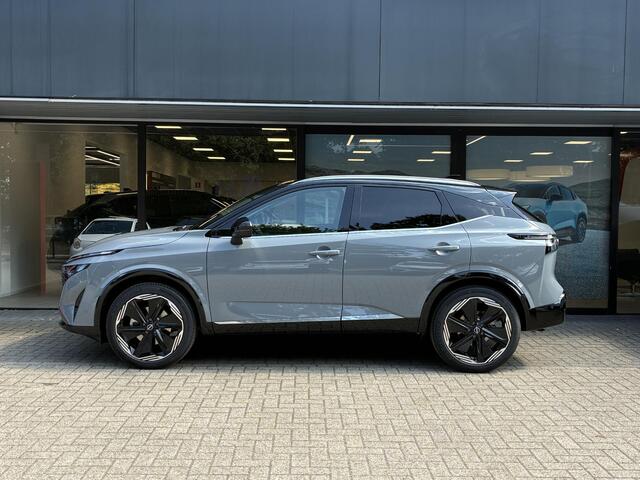 Nissan QASHQAI 1.5 e-Power Tekna Plus NIEUW UIT VOORRAAD LEVERBAAR | Stoelmassage | Lederen bekleding | Bose geluidsinstallatie | Stoelverwarming | Stuurverwarming | Adaptieve Cruise Control | Climate Control | Panoramadak | Apple CarPlay & Android Auto | 10 jaar fabrie