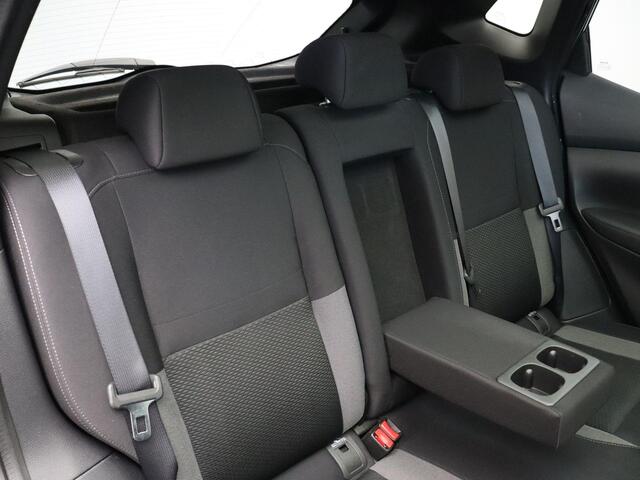 Nissan QASHQAI 140pk DIG-T N-Connecta | Trekhaak 1300KG | Panoramadak | Climate control | Rondomzicht camera | 19" LMV | Apple carplay/Android auto |