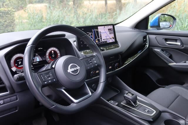 Nissan QASHQAI 1.3 MHEV Xtronic N-Connecta Panorama/360/CarPlay/Keyless/LED/ACC/Trekhaak