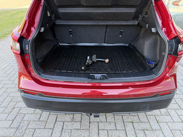 Nissan QASHQAI 1.2 Tekna + Leder | Trekhaak Afn