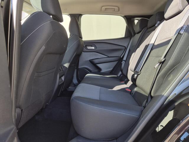 Nissan QASHQAI 1.5 e-Power N-Connecta / Adaptief cruise control / Keyless Entry/Start / Rondomzicht camera / Apple Carplay Android Auto / Draadloze telefoon lader / Parkeersensoren voor en achter / Climate control /