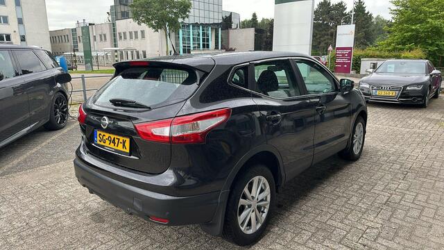 Nissan QASHQAI 1.2 N-Connecta / Automaat / Navi / Camera