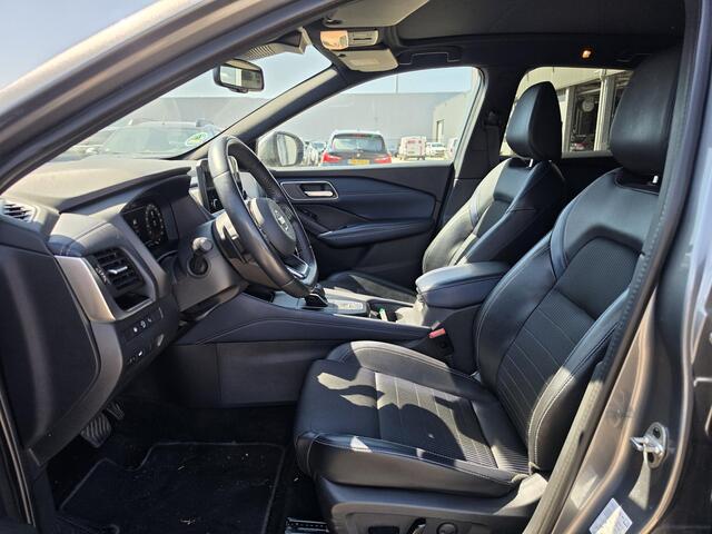Nissan QASHQAI 1.3 MHEV Xtronic Business Premium | 360º Camera | Trekhaak | Panoramadak |