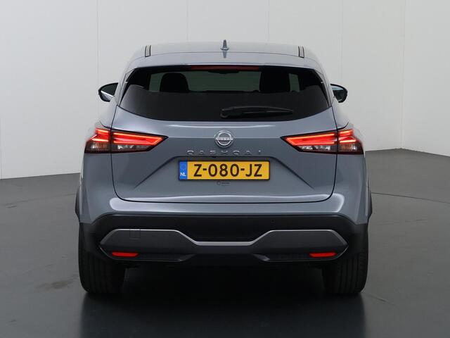 Nissan QASHQAI 1.3 MHEV Tekna | Navigatie | 360 Camera | DAB | Stoelverwarming | Adaptieve Cruise Control | Ele. kofferdeksel | Dodehoek detectie | LED | Apple CarPlay/Android Auto | Draadloze telefoonlader | Matrix LED |