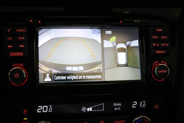Nissan QASHQAI 1.2 N-Connecta | DESIGN PACK | PANORAMADAK | DAB | CAMERA | 18"