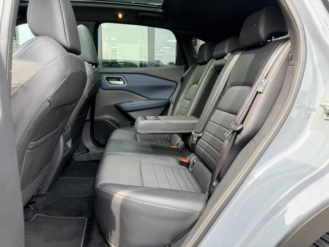 Nissan QASHQAI 1.3 MHEV Tekna / Trekhaak 1.400 KG / NL Auto / Voorruitverwarming / Panoramadak / Stoel- & Stuurverwarming / 360 Camera / Elek. Achterklep / HUD /