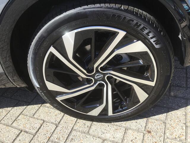 Nissan QASHQAI 1.3 MHEV 158 Xtronic Tekna Plus Cold Pack