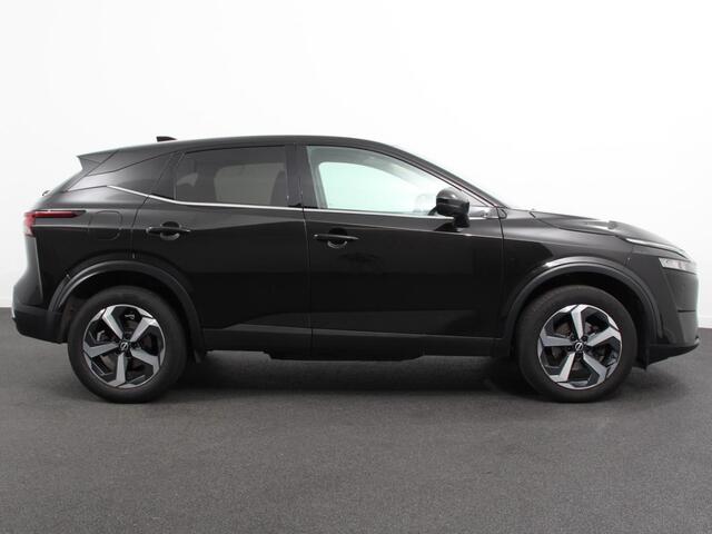 Nissan QASHQAI 1.3 MHEV Xtronic N-Connecta Navigatie Climate Control Camera 360 Led Verwarmde voorstoelen Stuurwiel verwarmd Adaptieve Cruise Control Lichtmetalen Velgen