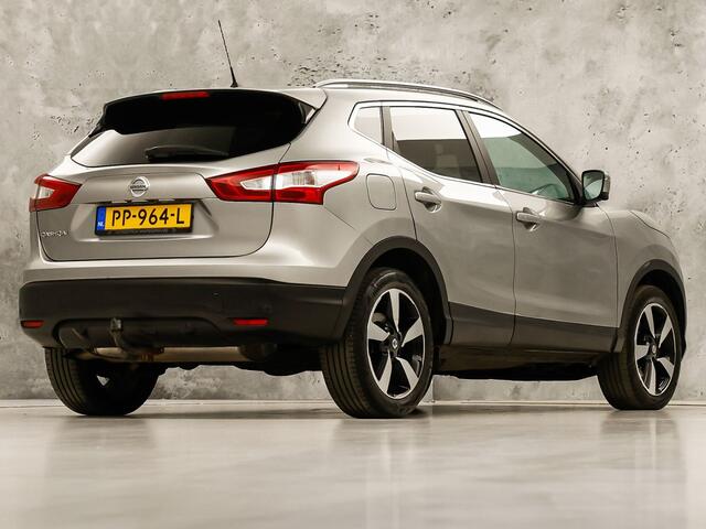 Nissan QASHQAI 1.2 N-Connecta (PANORAMADAK, NAVIGATIE, 360 CAMERA, SPORTSTOELEN, GETINT GLAS, TREKHAAK, CRUISE, NIEUWSTAAT)
