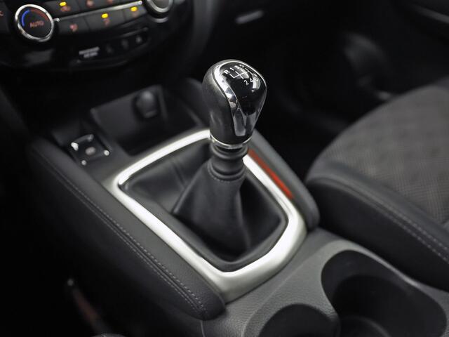 Nissan QASHQAI 1.2 N-Connecta (PANORAMADAK, NAVIGATIE, 360 CAMERA, SPORTSTOELEN, GETINT GLAS, TREKHAAK, CRUISE, NIEUWSTAAT)