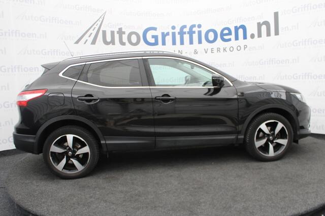Nissan QASHQAI 1.2 N-Vision nette SUV met pano en groot scherm