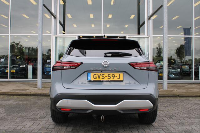 Nissan QASHQAI MHEV Xtronic Tekna Plus | 360 camera | Panorama dak | Trekhaak | Head up | Stoel stuur verwarming |