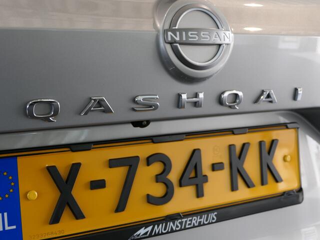Nissan QASHQAI 1.3 MHEV Xtronic Tekna *1.800KG Trekgewicht!* Panoramadak - Allseasons - Dakrails - Trekhaak! - Headup display
