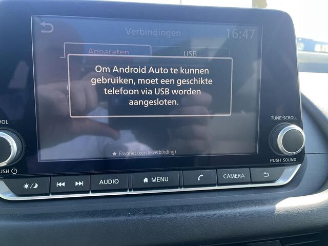 Nissan QASHQAI 1.3 MHEV Acenta | Panoramadak | Trekhaak | Apple Carplay |
