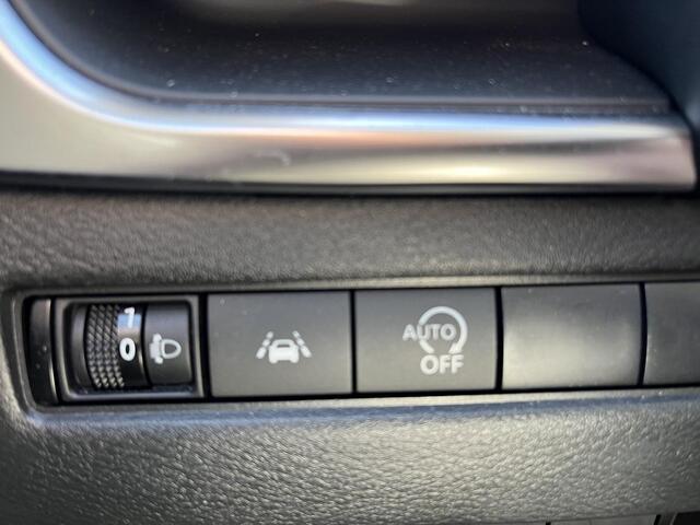 Nissan QASHQAI 1.3 MHEV Acenta | Panoramadak | Trekhaak | Apple Carplay |