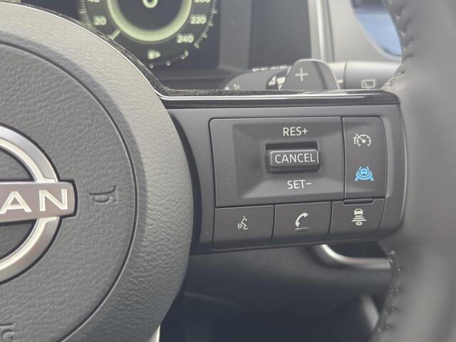 Nissan QASHQAI 1.3 MHEV Xtronic N-Connecta / *** € 7.000,- voordeel *** / Voorraad Nieuw / Stoel- en stuurwielverwarming / Navigatie / Apple Carplay & Android Auto / Adaptive Cruise / Achteruitrijcamera