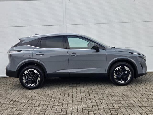 Nissan QASHQAI 1.3 MHEV Xtronic N-Connecta / *** € 7.000,- voordeel *** / Voorraad Nieuw / Stoel- en stuurwielverwarming / Navigatie / Apple Carplay & Android Auto / Adaptive Cruise / Achteruitrijcamera