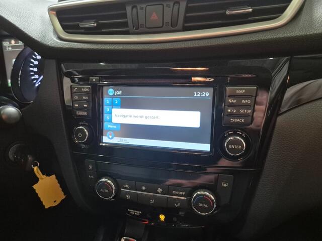 Nissan QASHQAI 1.2 DIG-T 115PK AUTOMAAT DEFECT!! EXPORT/HANDEL PANO-DAK NAVI CAMERA