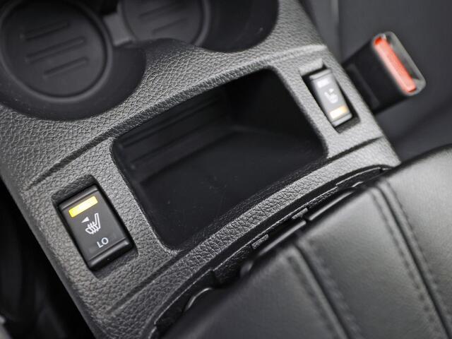 Nissan QASHQAI 1.3 DIG-T N-Motion (PANORAMADAK, NAVIGATIE, CAMERA, TREKHAAK, STOELVERWARMING, SPORTSTOELEN, GETINT GLAS, CRUISE, NIEUWSTAAT)