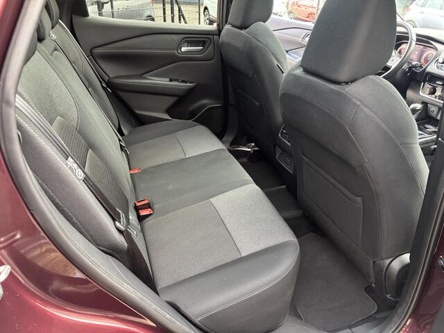 Nissan QASHQAI 1.3 MHEV N-Connecta *Panorama dak*